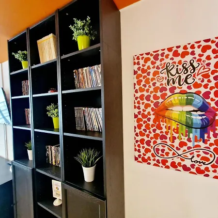 Hostel Arc House