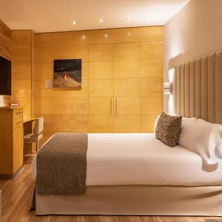 Hotel Sansi