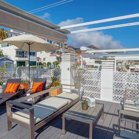 Villa The Moonlight Sea View By Hello Homes