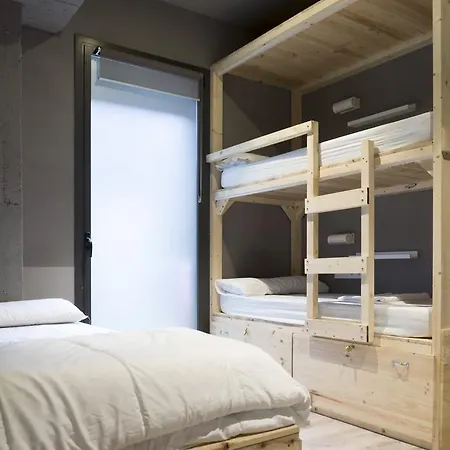 Hostel Ant