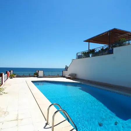 The Moonlight Sea View By Hello Homes