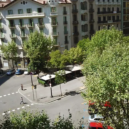 Apartment Gaudi 2 *