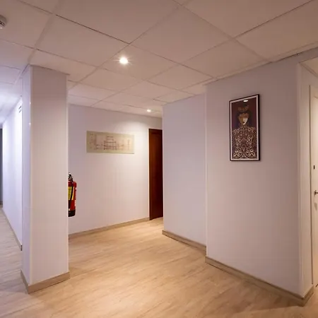 Guest house Sans 2*
