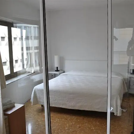 Austria Valencia Appartamento *