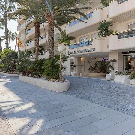 Arena Dos Piscinas Frente Al Mar * Sitges