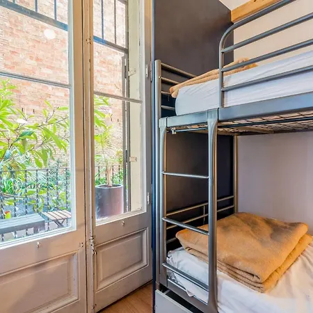 Casa Barcelo Hostel