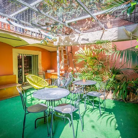 Casa Barcelo Hostel