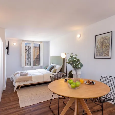 Soho Apartments & Studios Apartment *