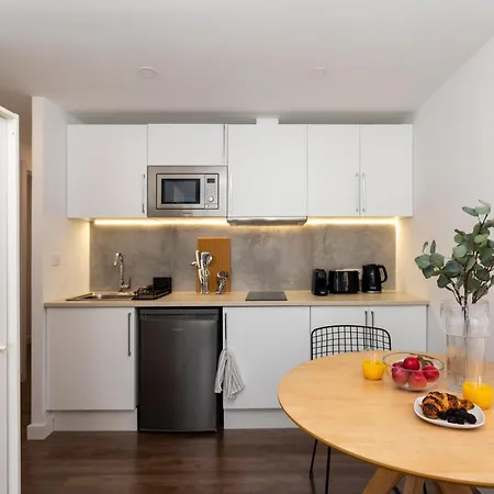 Apartment Soho Apartments & Studios *