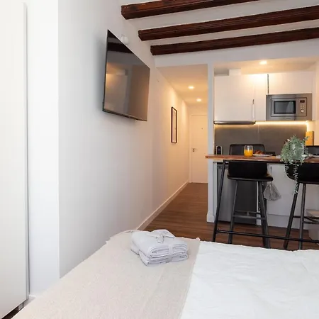 Soho Apartments & Studios *