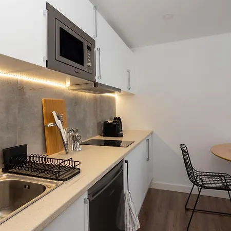 Apartment Soho Apartments & Studios *