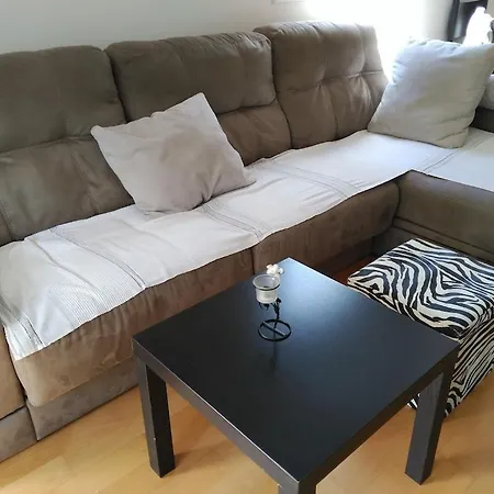 Luxury Flat, 3 Bedrooms, 2 Bathrooms And Swimming Pool Next To The Beach!! Sant Adrià de Besòs