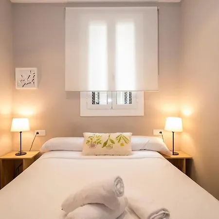 Apartment Bebarceloner Gracia Apartments- 1 Bedroom Barcelona