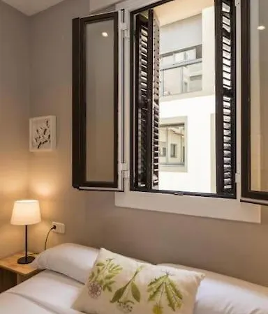 Bebarceloner Gracia Apartments- 1 Bedroom Barcelona