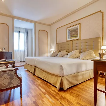 Hotel Roger De Lluria