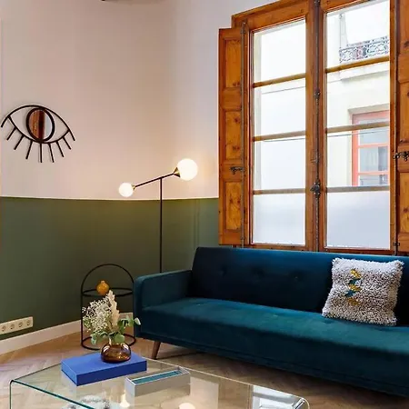 Spacious In The Gothic Barcelona