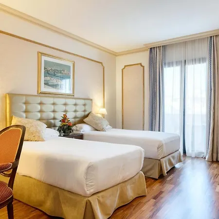 Roger De Lluria Hotel 4*