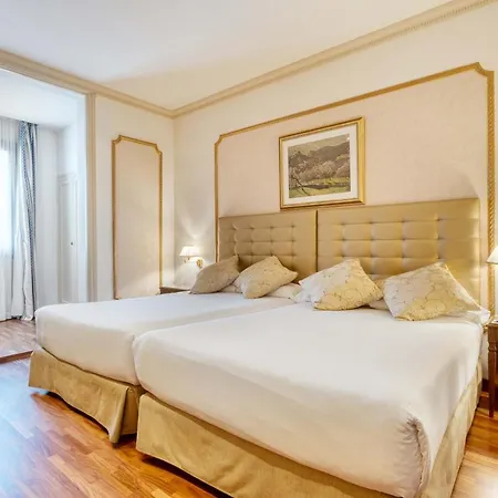 Hotel Roger De Lluria 4*