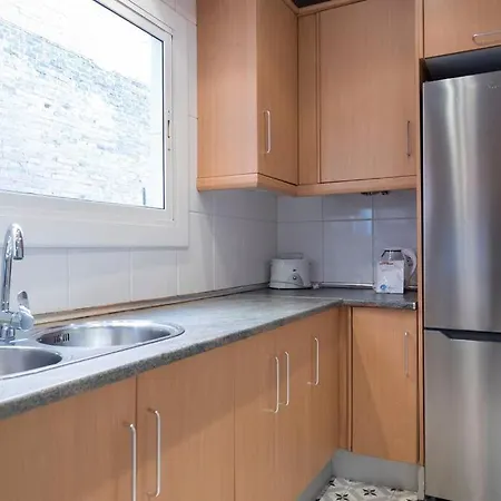 Apartment Bebarceloner Poble Nou - 2 Bedroom