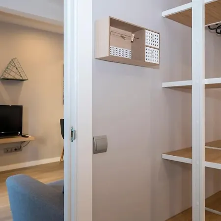 Apartment Bebarceloner Sant Andreu - 3 Bedrooms With Terrace *