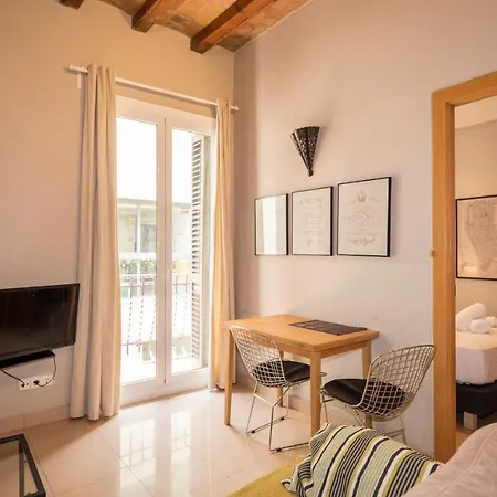 Bebarceloner Gracia Apartments- 1 Bedroom Apartment