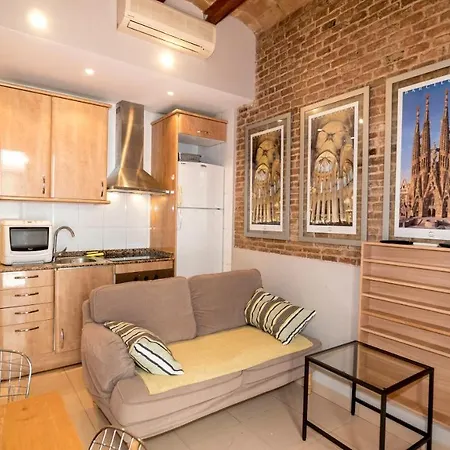 Bebarceloner Gracia Apartments- 1 Bedroom Apartment