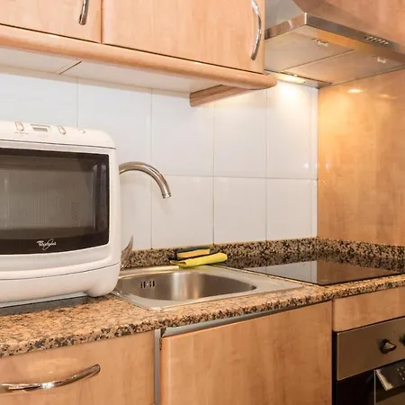 Bebarceloner Gracia Apartments- 1 Bedroom Apartment *