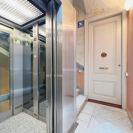 U-nique Urquinaona Appartement
