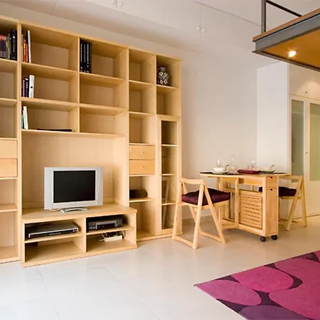 Apartment Reina Amalia Barcelona