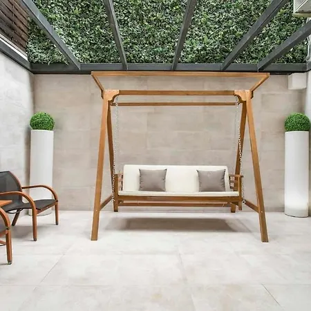 Amazing 3 Bedroom With Indoor Pool Barcelona