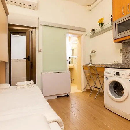 Apartment Aparteasy - *