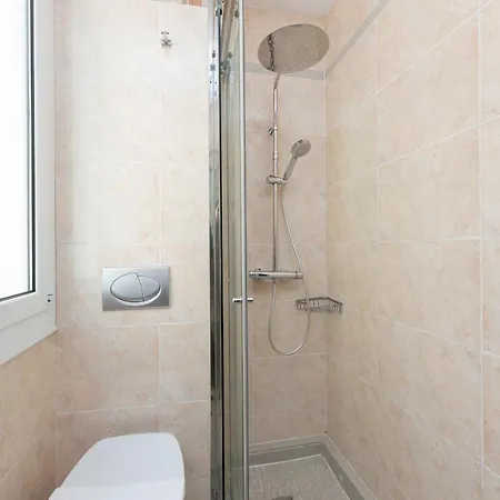 Aparteasy - Modernist Flat In Eixample Center Apartment