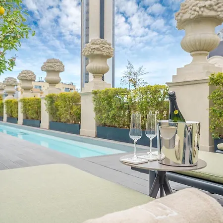 דירה Casagrand Luxury ברצלונה