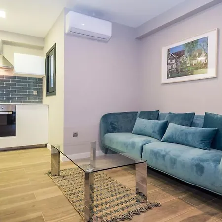 Lägenhet Bebarceloner Sant Andreu - 1 Bedroom With Terrace