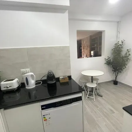 Family-friendly In 4bdr Appartamento