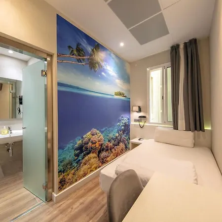 Guest house Standbyme Ramblas Barcelona