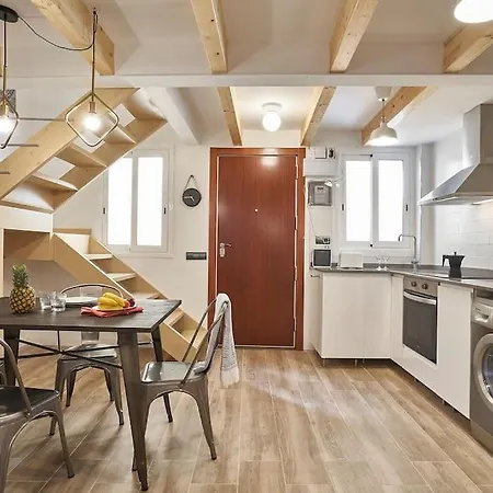 Appartamento Bebarceloner Eixample Duplex *