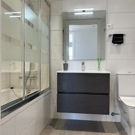 Bed & Breakfast Confortable Doble - 2 *