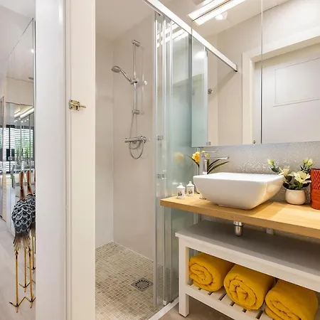 At-ii Hub Luxury New * Barcelona