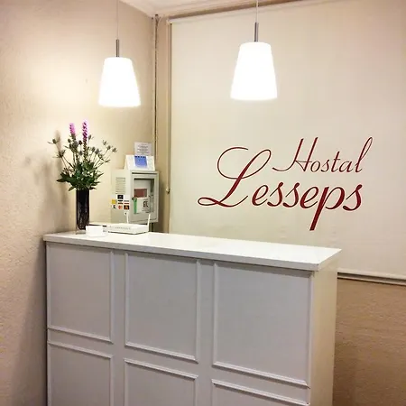 בית הארחה Lesseps 2*