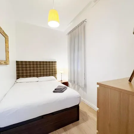 Casa Sagrada Familia Apartment *