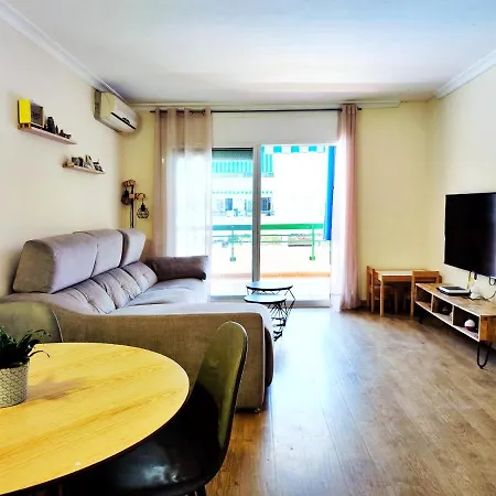 Apartment Magnifico Apartamento En La Playa De Gava Mar Castelldefels
