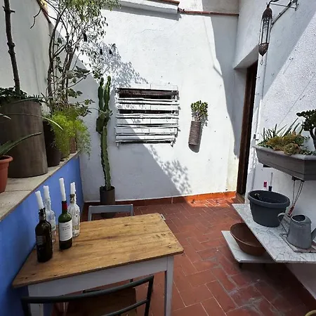 Privada, Casa Compartida Con Pareja Private Room, Shared House With A Couple Apartment Barcelona