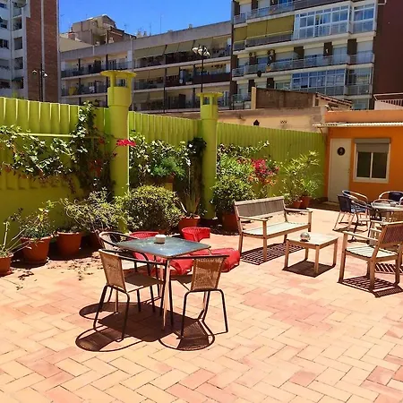 Paraiso بيت شباب برشلونة