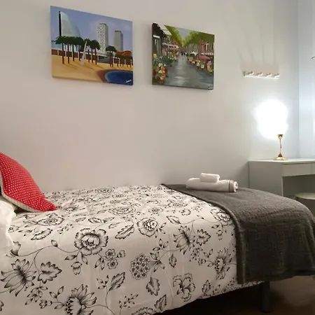 Sants Estacion Acogedor En Exiample Apartment Barcelona