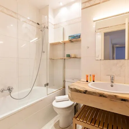Ab Sagrada Familia Ptge Bocabella Apartment