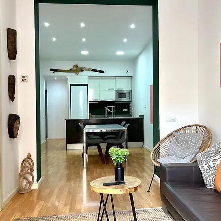 Centric 2 Bedroom With A Private Lovely Terrace Barcellona