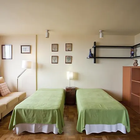 Apartament *