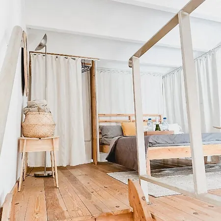 Privada, Casa Compartida Con Pareja Private Room, Shared House With A Couple *
