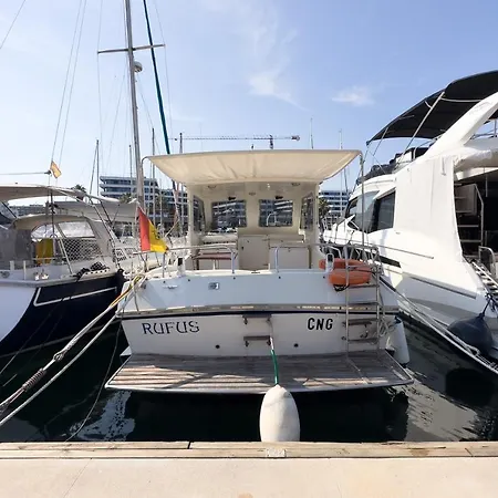 Hotel en barco Rufus Port Forum Sant Adrià de Besòs